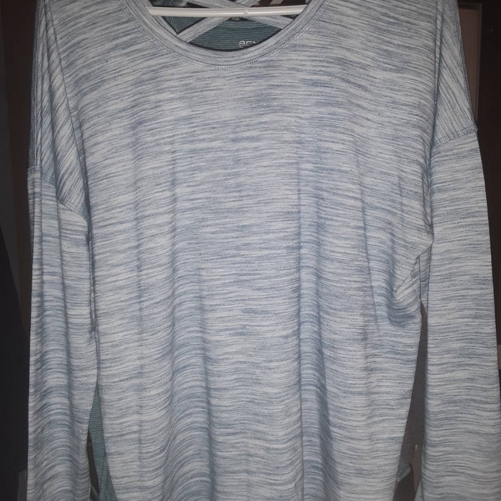ACX Active NWOT Women's Criss-Cross Shirt